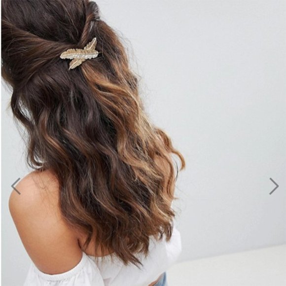 💕Last one Golden Feather Hair Clip Pin Barrette - Picture 3 of 10
